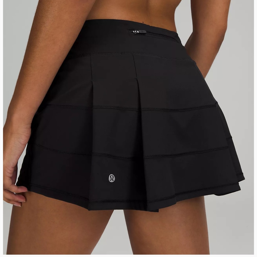 Black lululemon skort